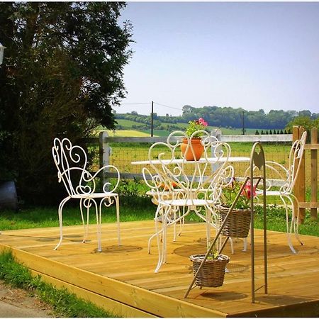 Les Roulottes Des Songes De L'Authie Boufflers Exterior foto