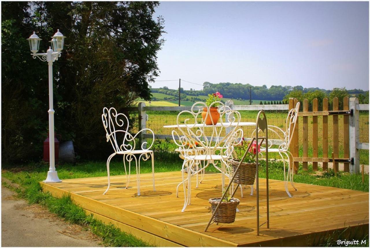 Les Roulottes Des Songes De L'Authie Boufflers Exterior foto